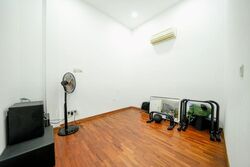 Sembawang Hills Estate (D20), Terrace #608378361